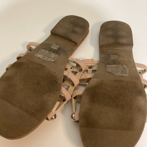 Bar lll Tan Studded Sandals Size 8 - Picture 5 of 5